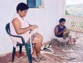 Artesanato com Ouricuri é tradição nas famílias da Serra