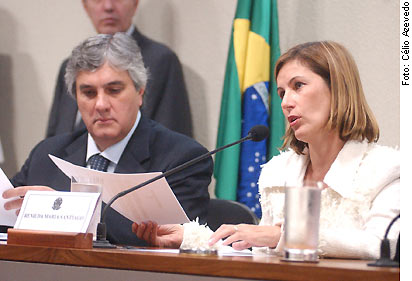 Renilda Santiago informou que o ex-ministro da Casa Civil reuniu-se com dirigentes do Banco Rural e do BMG