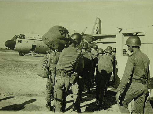 A tropa alagoana durante o embarque para a missão de combate no Araguáia em 1972