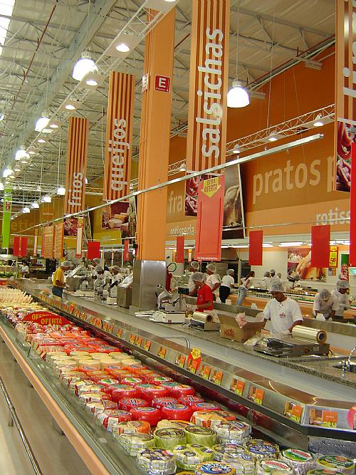 Supermercados ficarão abertos durante feriadão da Semana Santa
