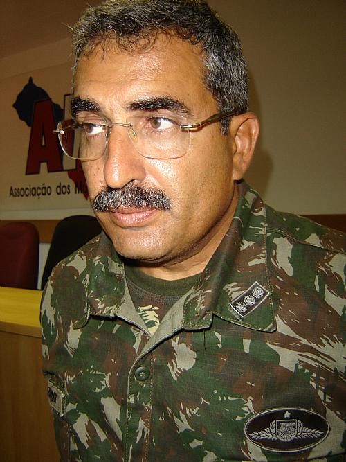Comandante-geral do 59° Batalhão de Infantaria Motorizado, Coronel Saraiva