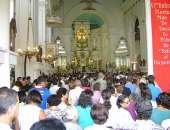 Catedral fica lotada para a celebração da missa