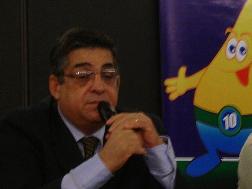 Mario Jorge Uchôa