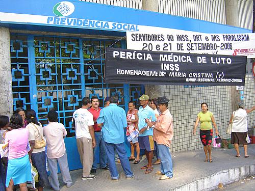 Usuários não puderam ser atendidos nos postos da Previdência em Alagoas