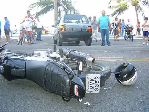 Entre janeiro e outubro deste ano, mais de 1300 acidentes envolveram motos