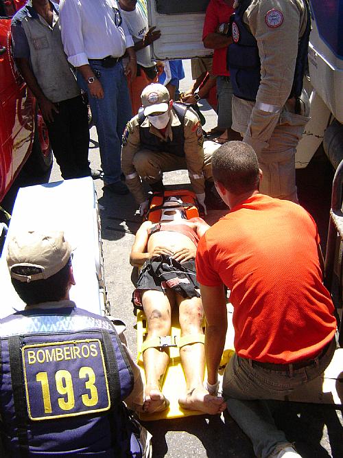 José Correia foi encaminhado à Unidade de Emergência com ferimentos nas mãos e pés