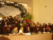 Deputados reunidos na última sessão antes do recesso parlamentar