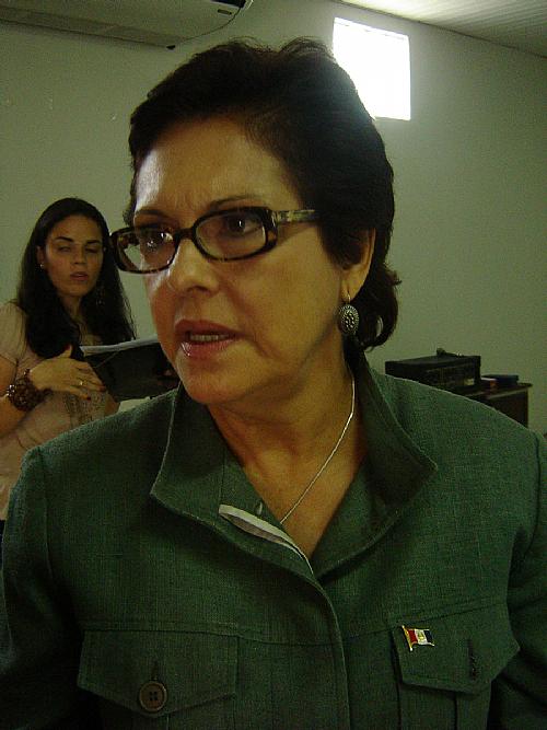 Solange Jurema vai pedir colabração de deputados para agilizar processo