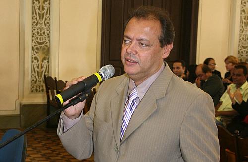 Marcos Ferreira alerta governo sobre prazo para envio da mensagem