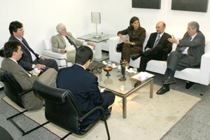 Presidente do TJ José Fernandes na reunião com representantes da Receita Federal