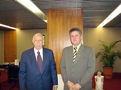 Beltrão durante audiência com o vice-presidente José Alencar em Brasília