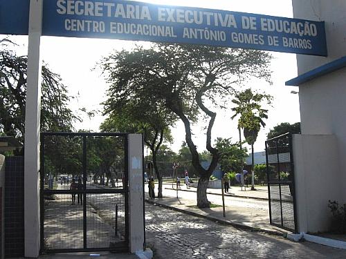 Principal complexo educacional de Maceió está com atividades suspenas