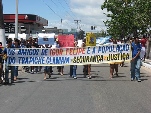 Estudantes cobram Justiça e o fim da violência em Maceió
