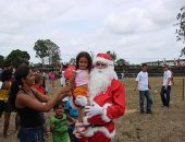 Papai Noel fez a alegria da criançada de Campo Alegre