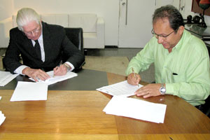 Presidente do TJ e prefeito de Taquarana assinam convênio