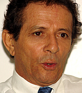 Ferreira Júnior morre no Hospital Dante Pazzanesi, em São Paulo
