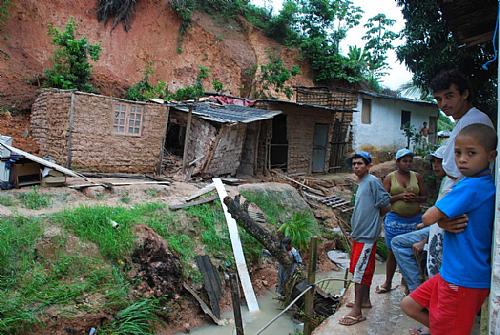 Moradores da Grota do Ouro Preto voltam a enfrentam problemas em decorrência das chuvas