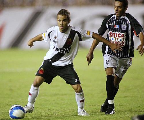 Alagoano Morais, do Vasco, deverá ser alvo de marcação especial do Corinthians Alagoano