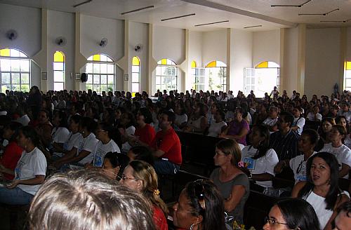 Centenas de educadores participaram de fórum em Boca da Mata