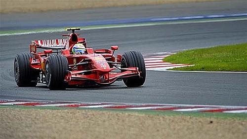 Massa vence GP da França