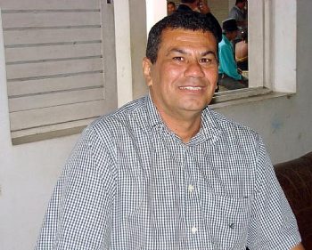 Cícero Gomes está disposto a processar editora