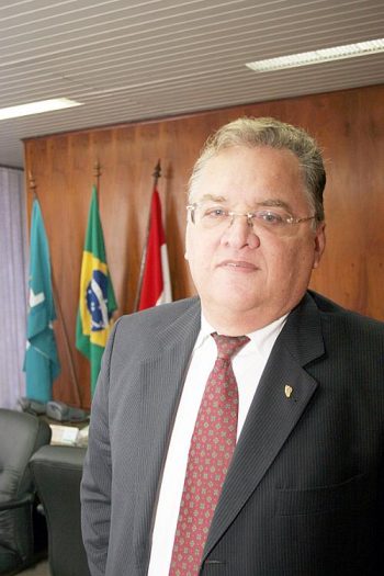 Presidente do TC-AL, Isnaldo Bulhões