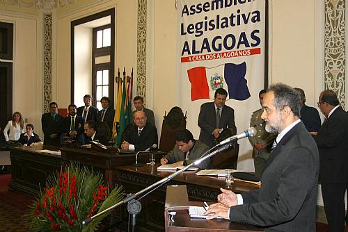 Manoel Sant'Anna retorna à ALE por determinação do Tribunal de Justiça de Alagoas