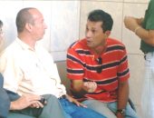Gustavo Bulhões conversa com amigo na sede da PF