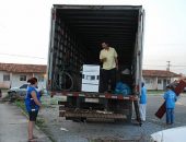 Ocupantes do Ernesto Maranhão começam a sair pacificamente
