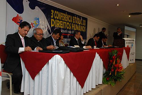 Conferência foi aberta pelo governador Teotonio Vilela Filho