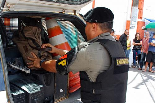 Polícia Militar realiza apreensões no Centro de Maceió