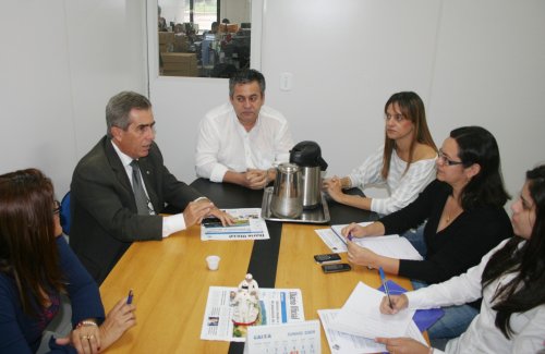 Reunião entre o juiz Orlando Rocha e secretárias de Arapiraca