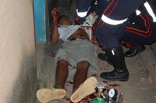 Deninho foi ferido em troca de tiros com a Polícia Militar
