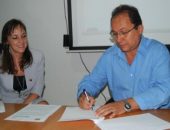 Prefeito Alay Correia assinou termo de adesão ao projeto pela AMA