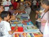 Sesc realiza mais uma edição da feira de troca de livros