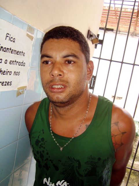 Alexsandro dos Santos, 33 anos, conhecido como Alex, é acusado de participação no triplo homicídio