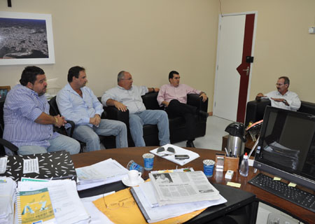 Reunião entre prefeitos e dirigentes do futebol alagoano