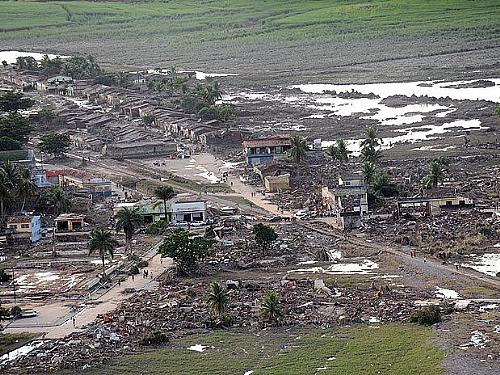 Vista aérea dos estragos das enchentes em Palmares, em Pernambuco