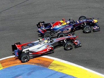 Vettel chegou a sua segunda vitória na temporada 2010