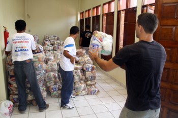 Desvios de donativos foi fato isolado e demais doações continuam indo para os municípios