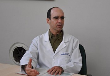 Médico Aldo Calaço