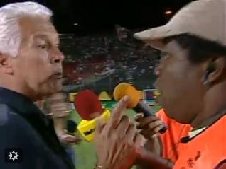 Leão e josgadores agrediram repórter no jogo entre Goiás e Vitória