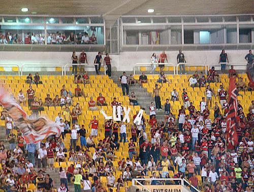 Grupo de torcedores do Flamengo pede Luxemburgo de volta