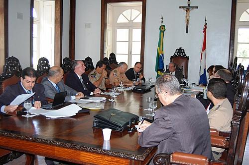Reunião do Conselho de Segurança discute punições administrativas e morte de jovens em Alagoas