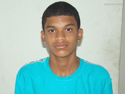 Michel Aristides do Nascimento, 18 anos