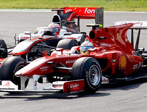 Alonso vence em Monza