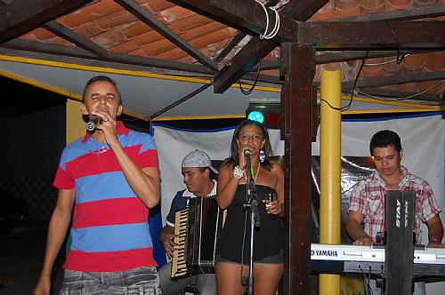 Dedé Alagoas voltou a cantar neste sábado (13)