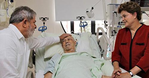 O presidente Luiz Inácio Lula da Silva também participou da visita ao vice José Alencar, no hospital Sírio-libanês, em São Paulo