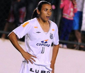 Pela segunda vez na carreira, Marta voltará a jogar com a camisa 10 do Santos