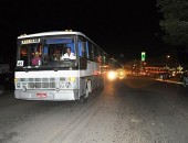 Caravana com 20 ônibus viaja de Taquarana ao Juazeiro do Norte